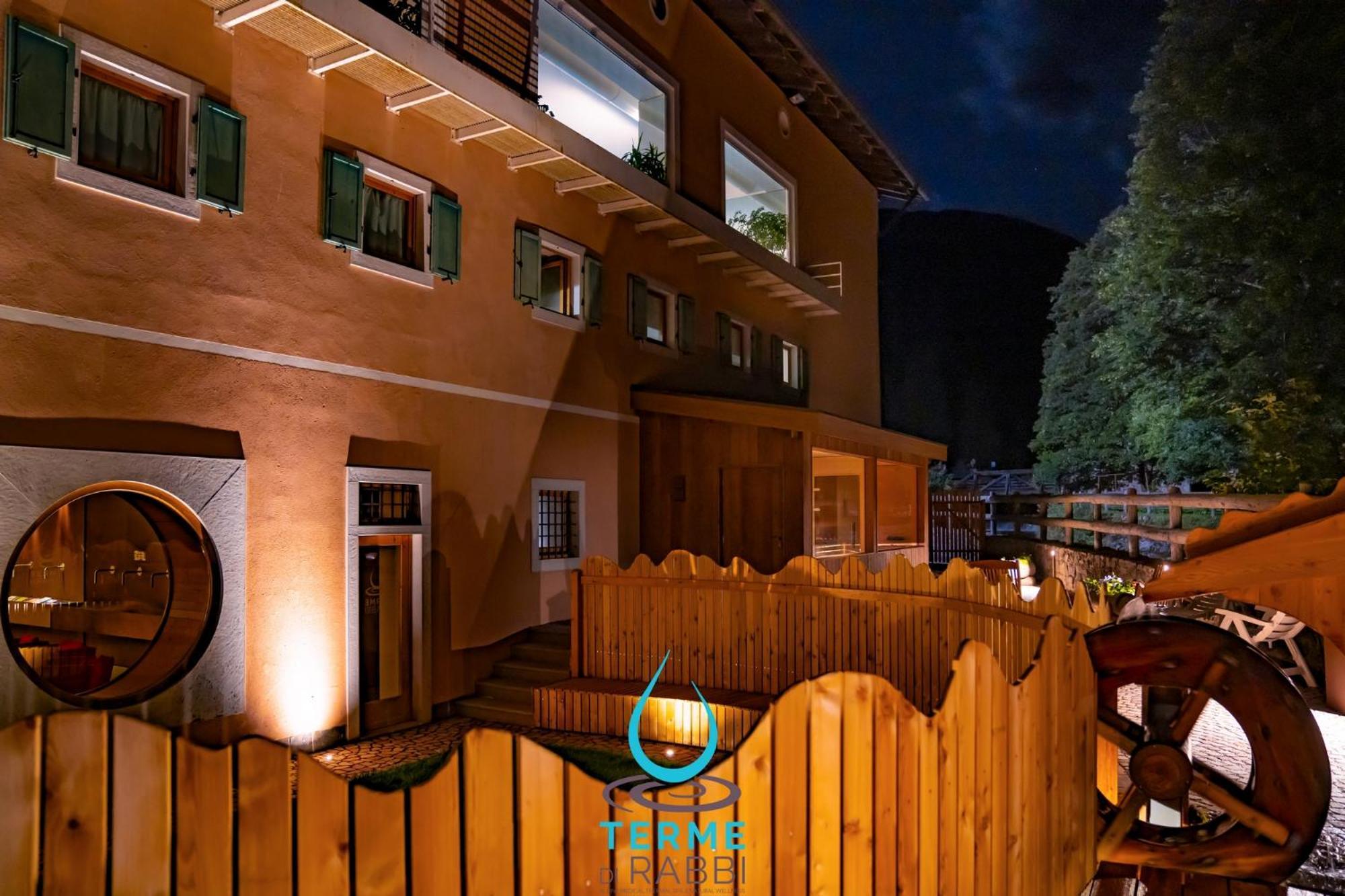 Hotel Terme Di Rabbi Bagni di Rabbi Luaran gambar