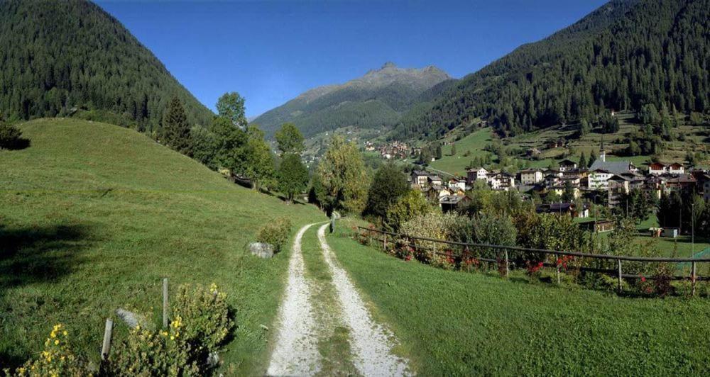 Hotel Terme Di Rabbi Bagni di Rabbi Luaran gambar